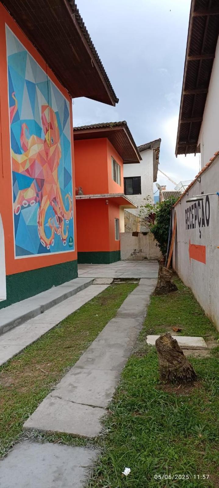 Casarao Do Surf Homestay Bertioga